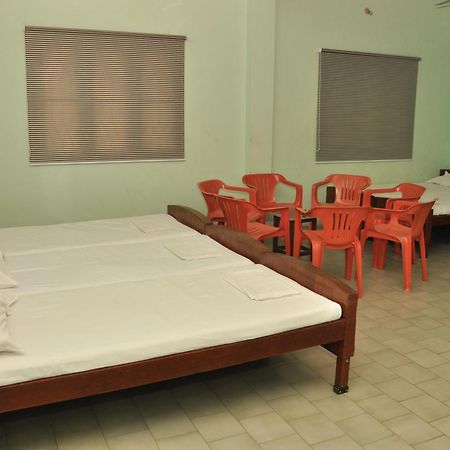 Valli Hotel Thanjavur Exteriér fotografie