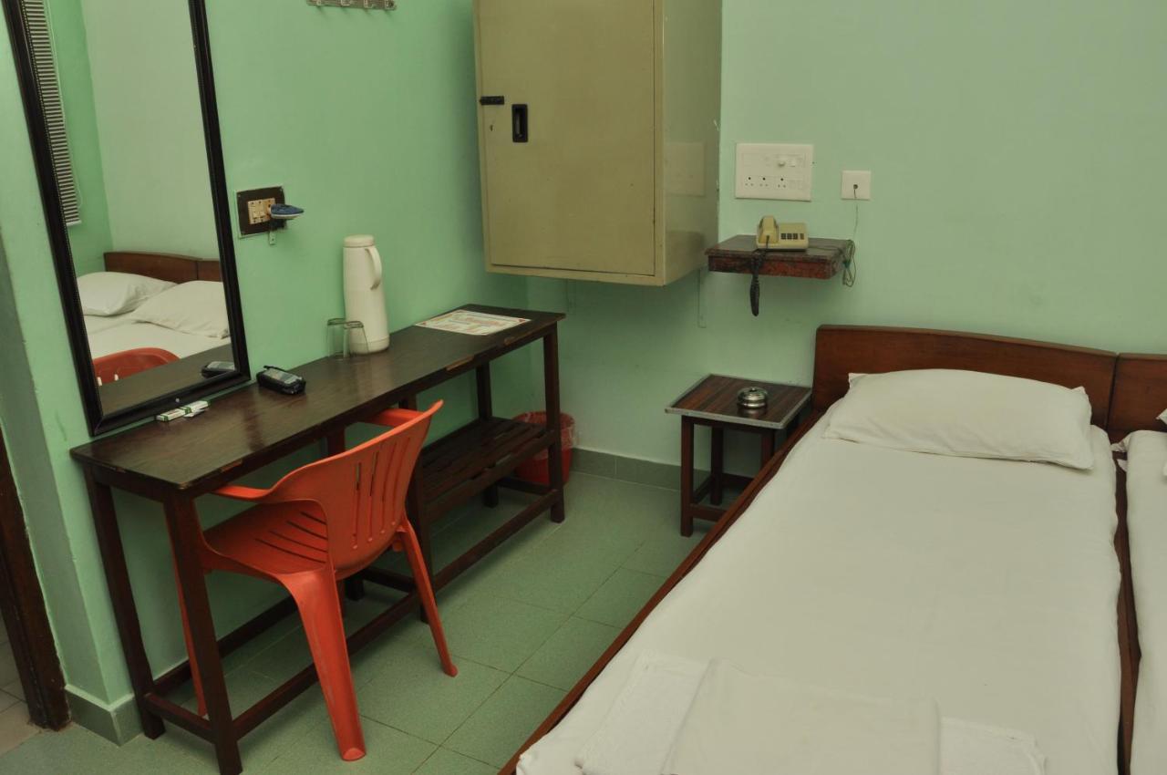 Valli Hotel Thanjavur Exteriér fotografie