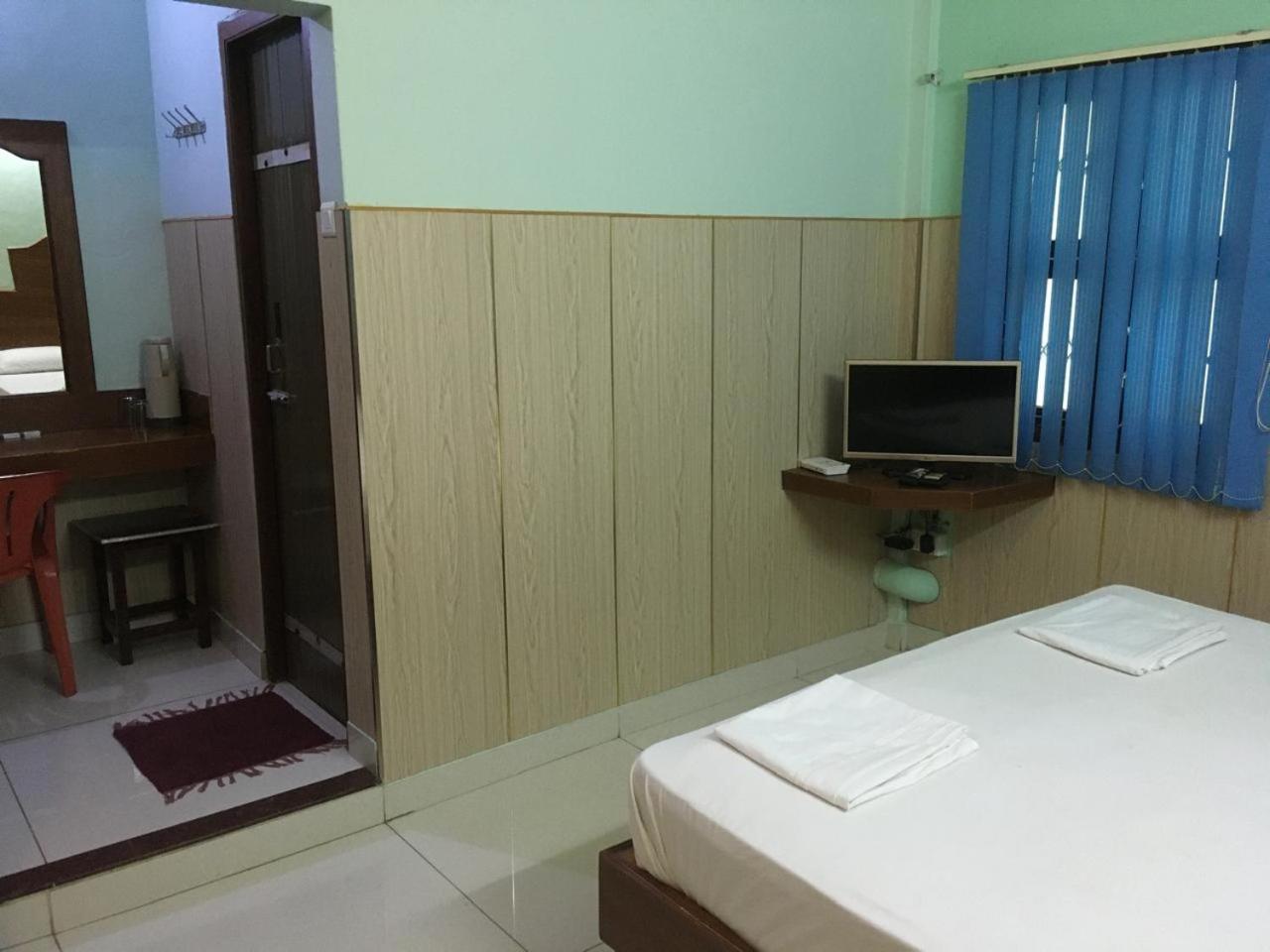 Valli Hotel Thanjavur Exteriér fotografie